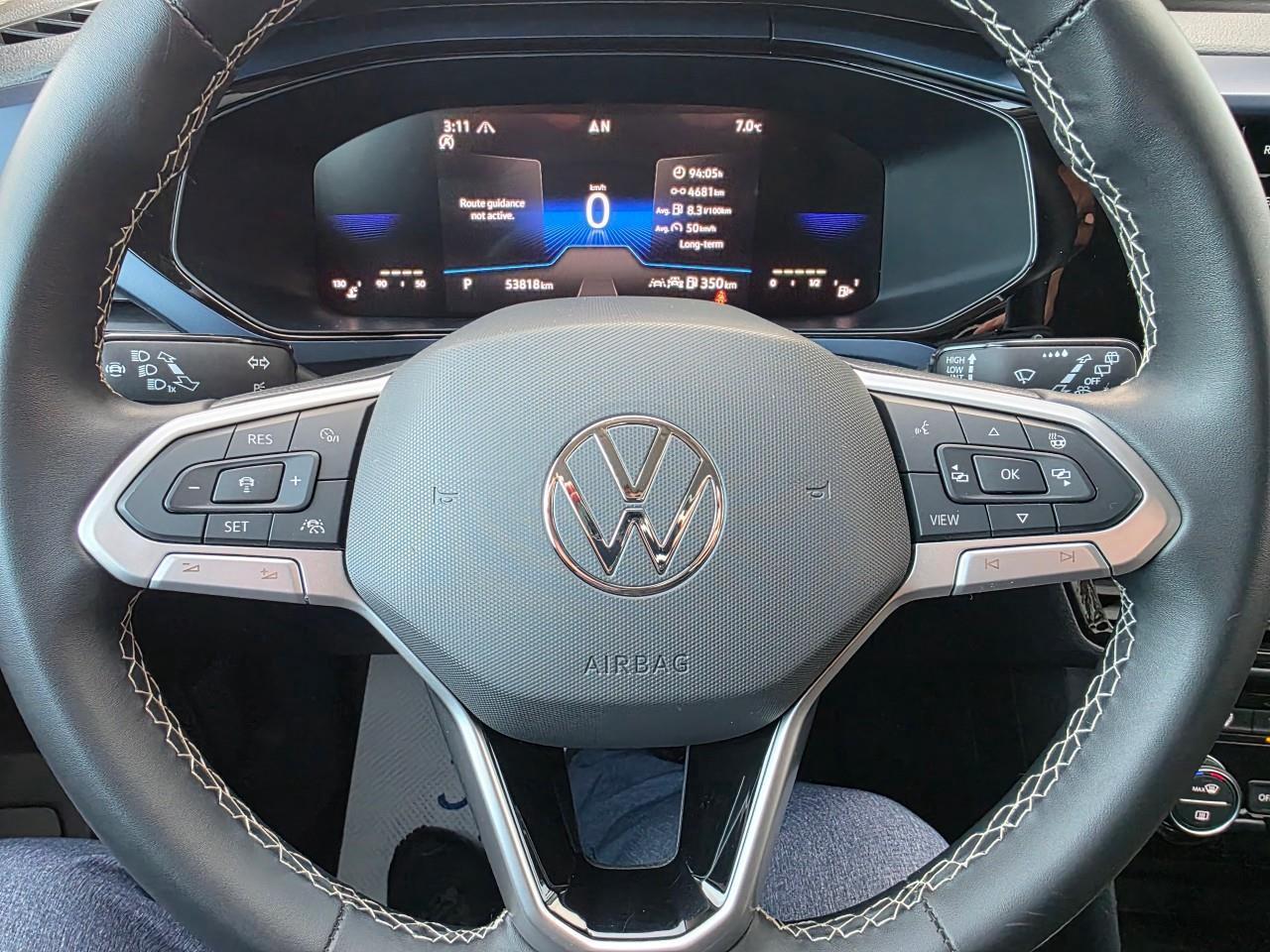 2024 Volkswagen Taos Comfortline 4dr All-Wheel Drive 4MOTION Photo