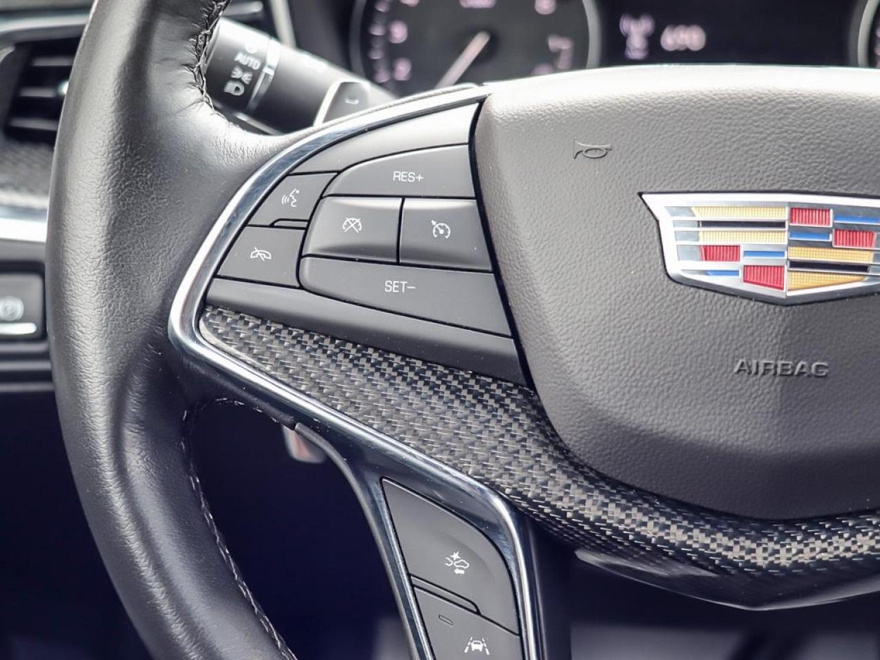 2024 Cadillac XT5 Sport Photo