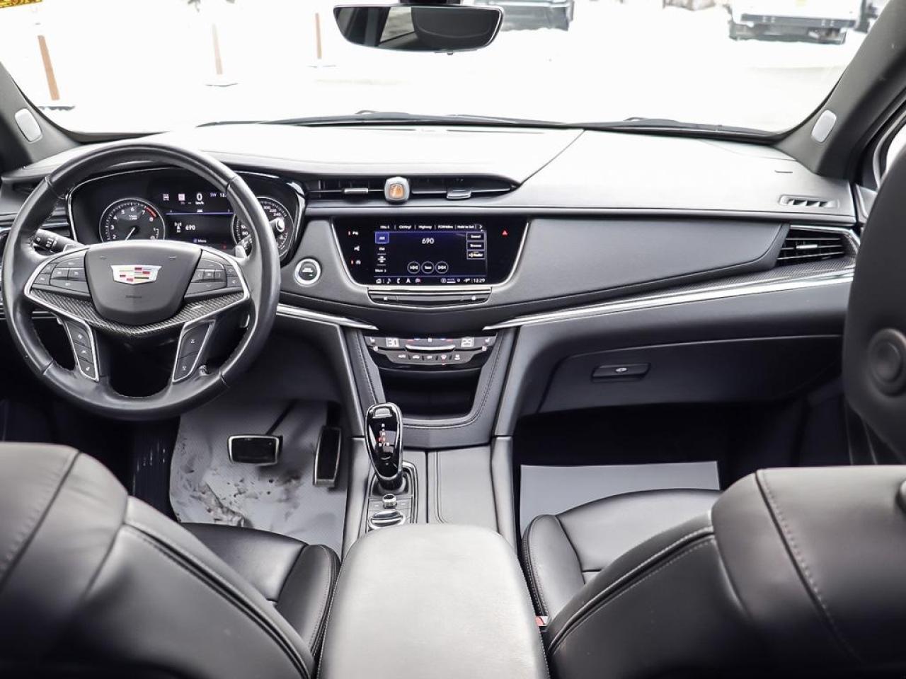 2024 Cadillac XT5 Sport Photo