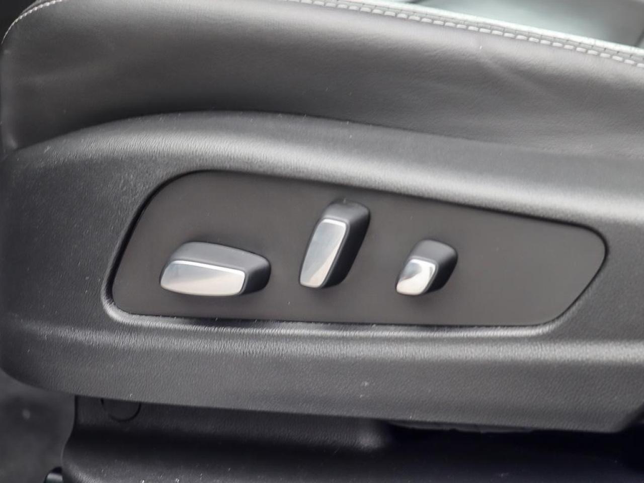 2024 Cadillac XT5 Sport Photo