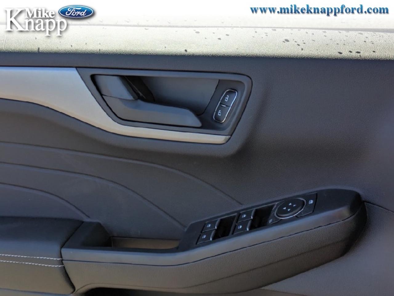 2025 Ford Escape Active Photo