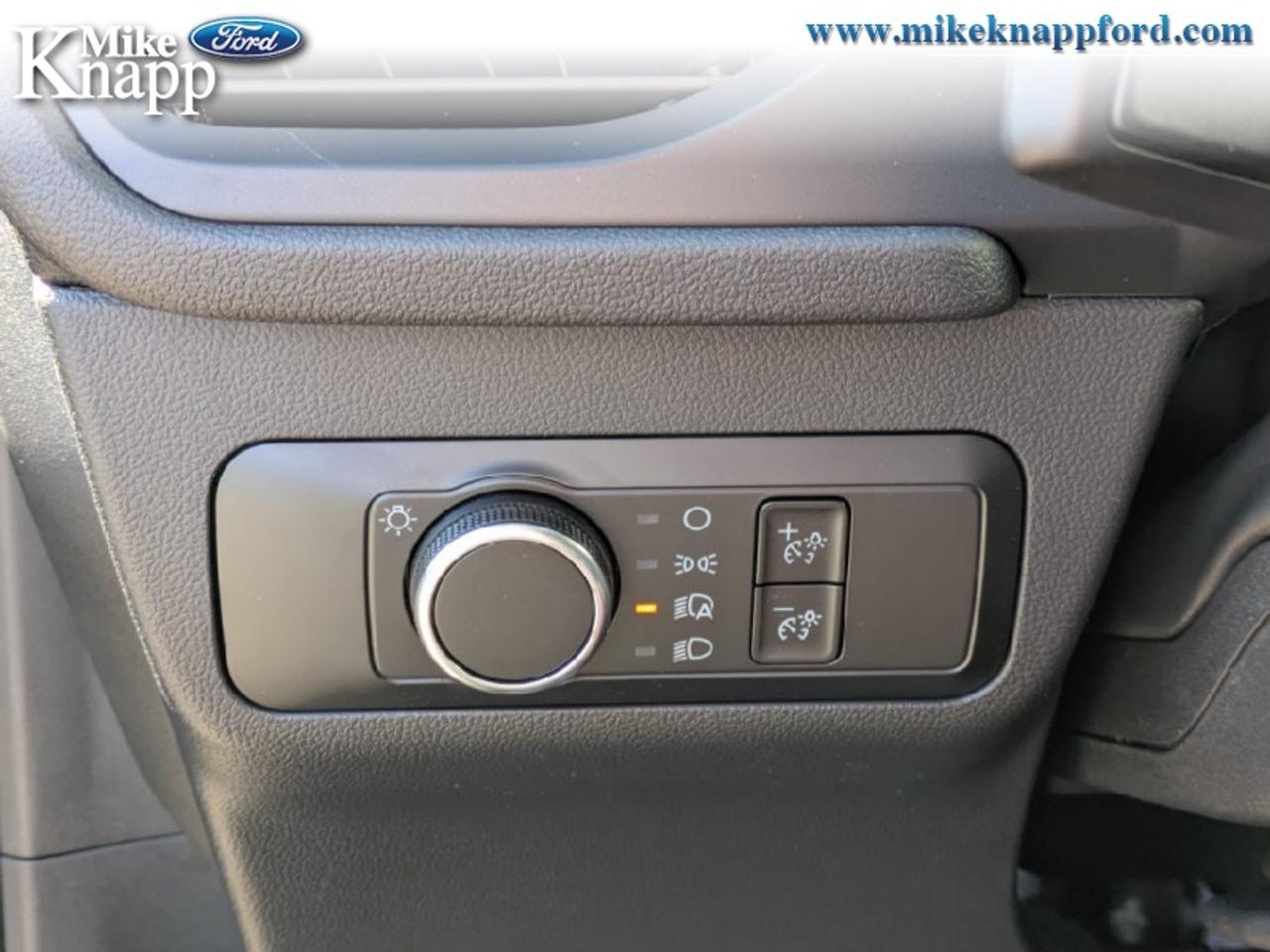 2025 Ford Escape Active Photo