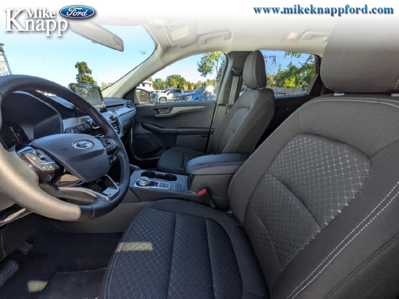 2025 Ford Escape Active Photo
