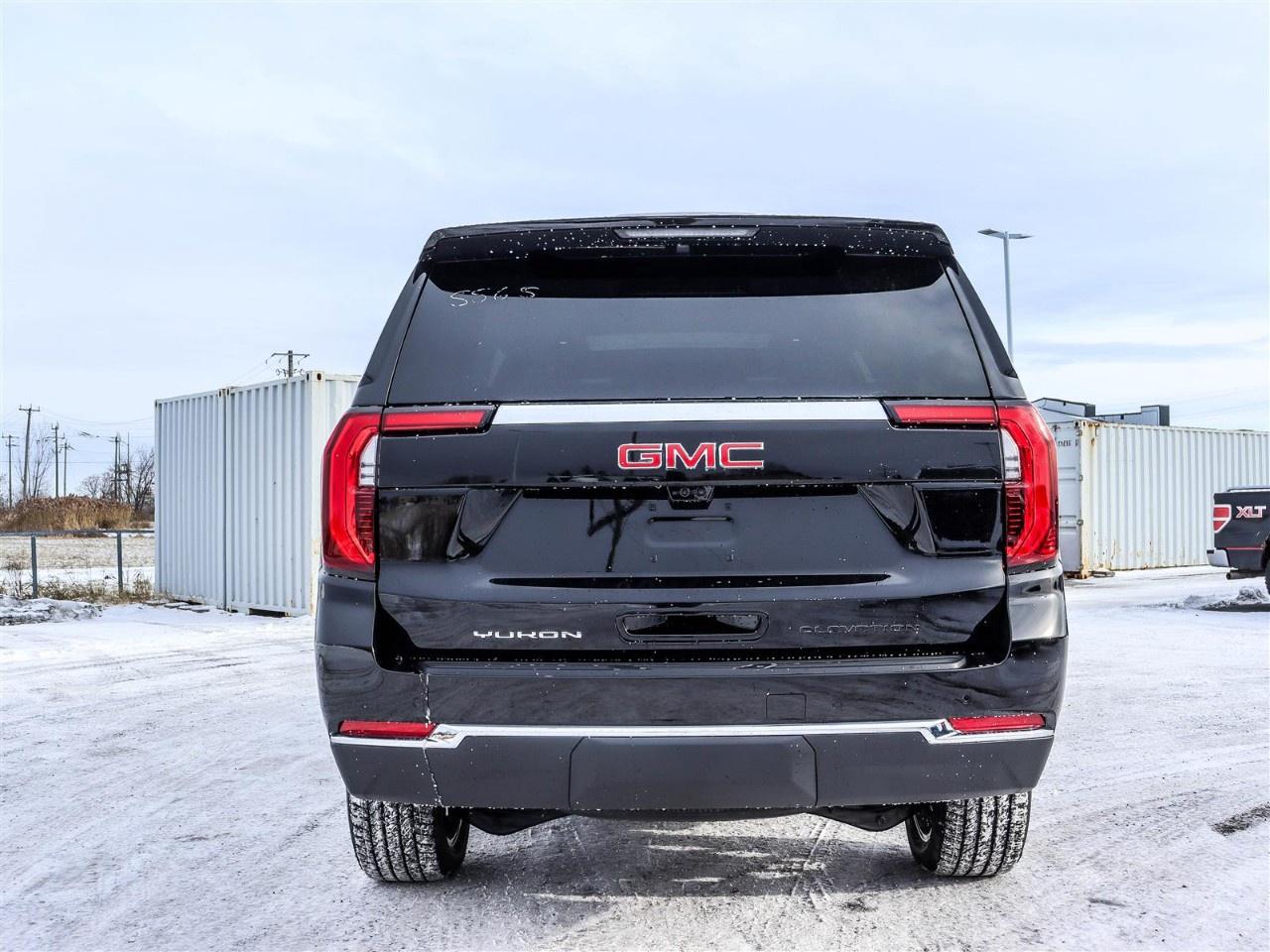 2026 GMC Yukon XL 4WD 4dr Elevation Photo3