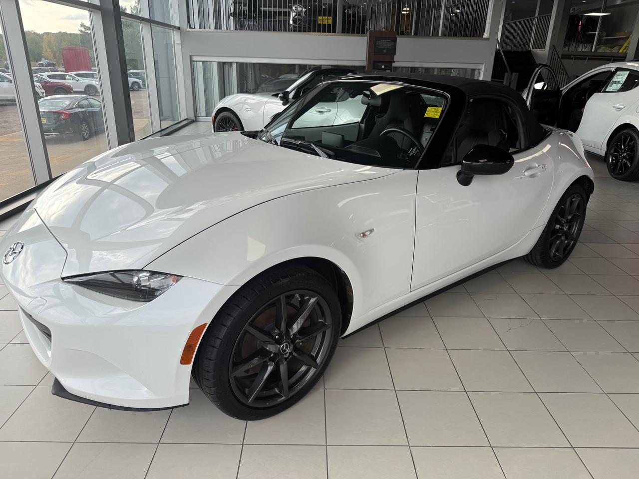 2018 Mazda MX-5 GS (M6) 2dr Convertible Photo
