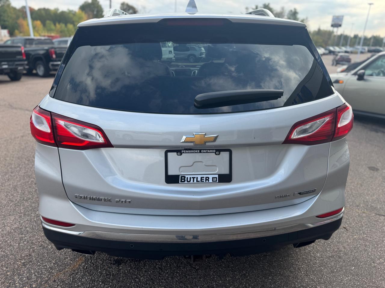 2018 Chevrolet Equinox Premier w/2LZ All-Wheel Drive Photo4