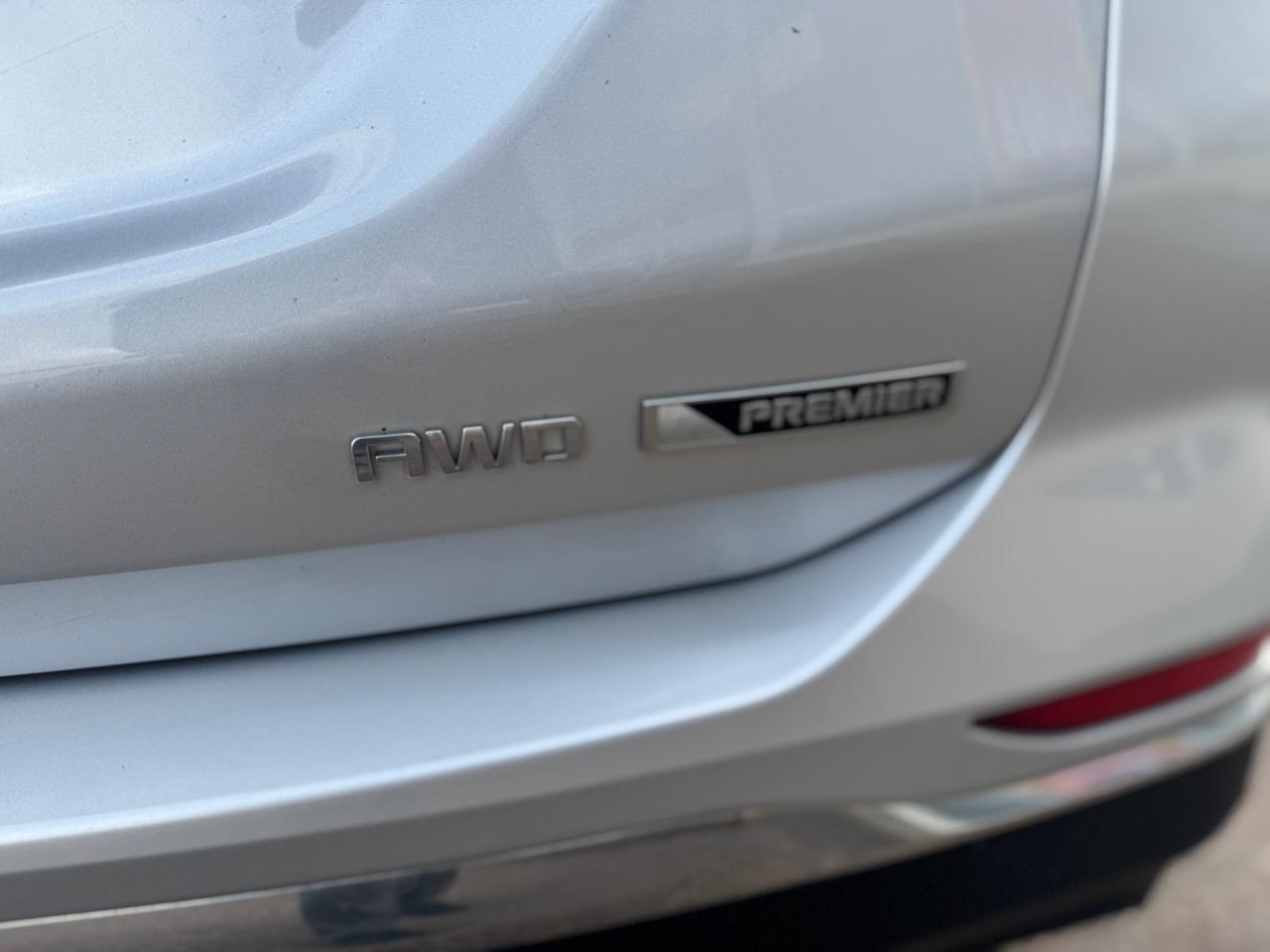 2018 Chevrolet Equinox Premier w/2LZ All-Wheel Drive Photo