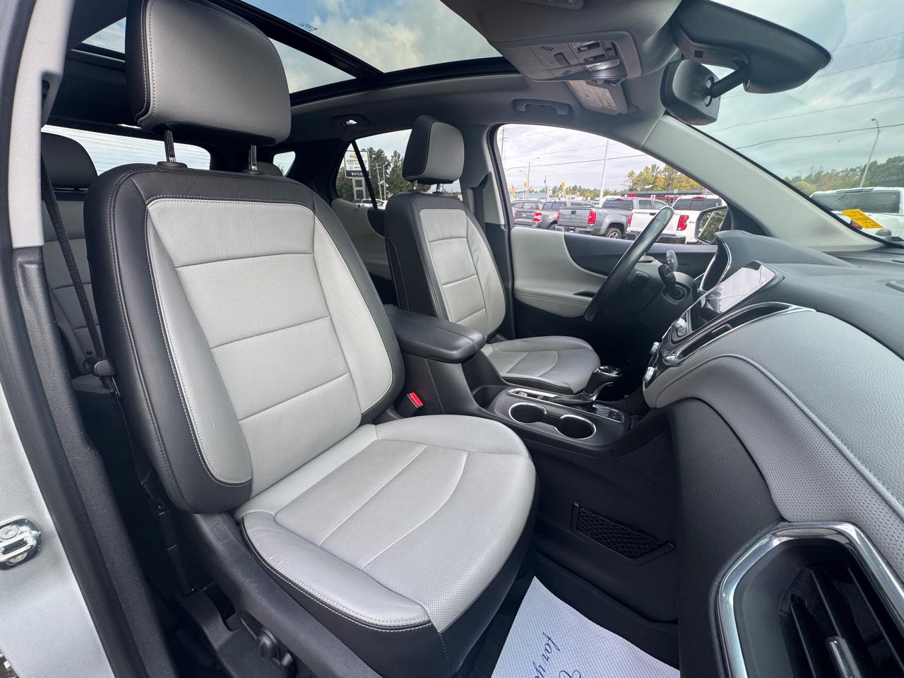 2018 Chevrolet Equinox Premier w/2LZ All-Wheel Drive Photo