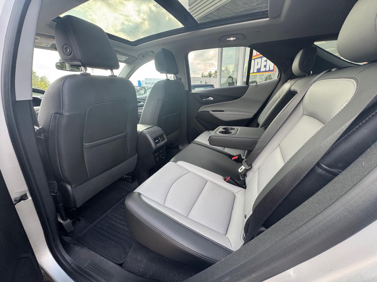 2018 Chevrolet Equinox Premier w/2LZ All-Wheel Drive Photo