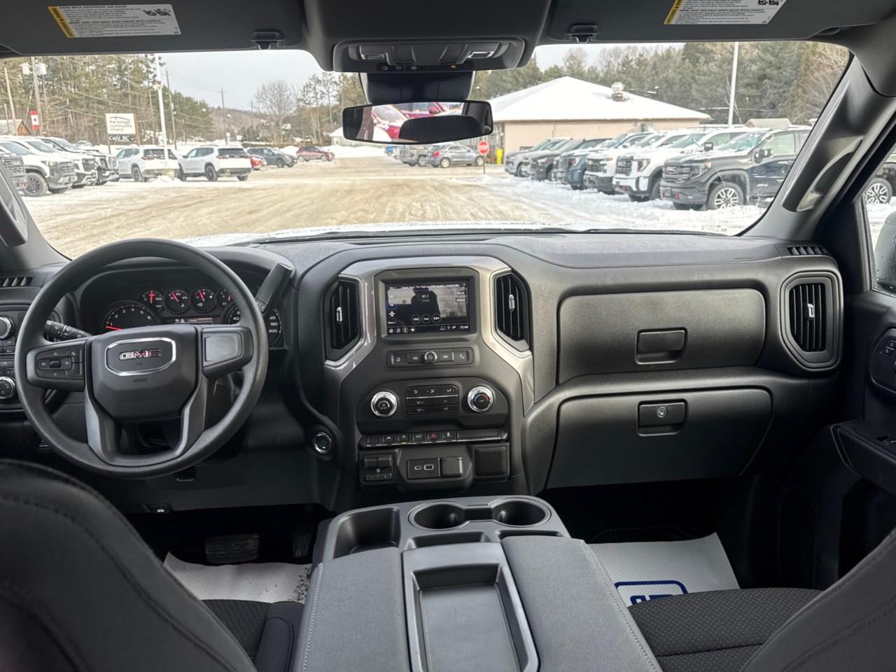 2026 GMC Sierra 1500 Crew Cab Short Box 4-Wheel Drive Pro Photo