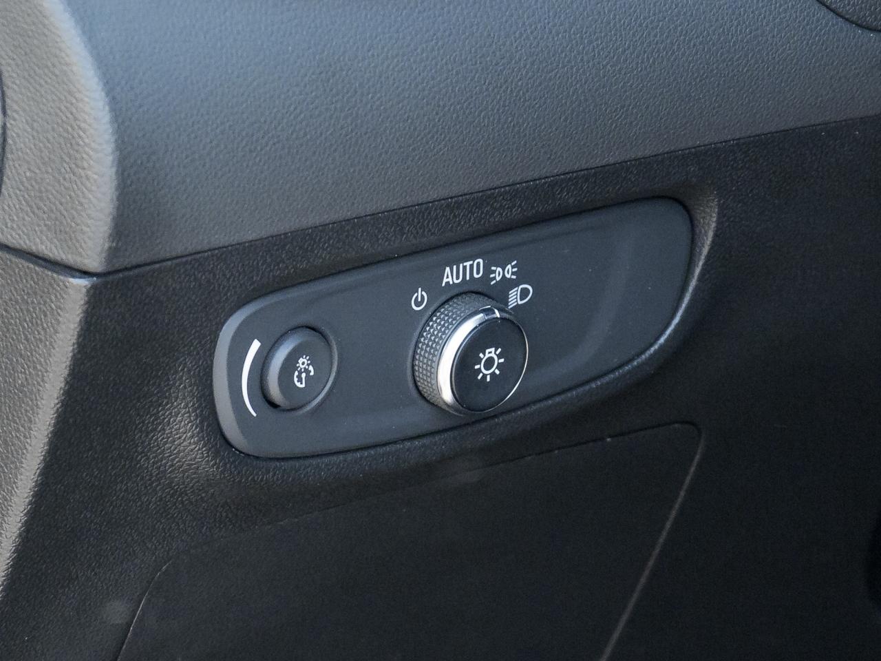 2024 Buick Encore GX Avenir 4dr All-Wheel Drive Photo