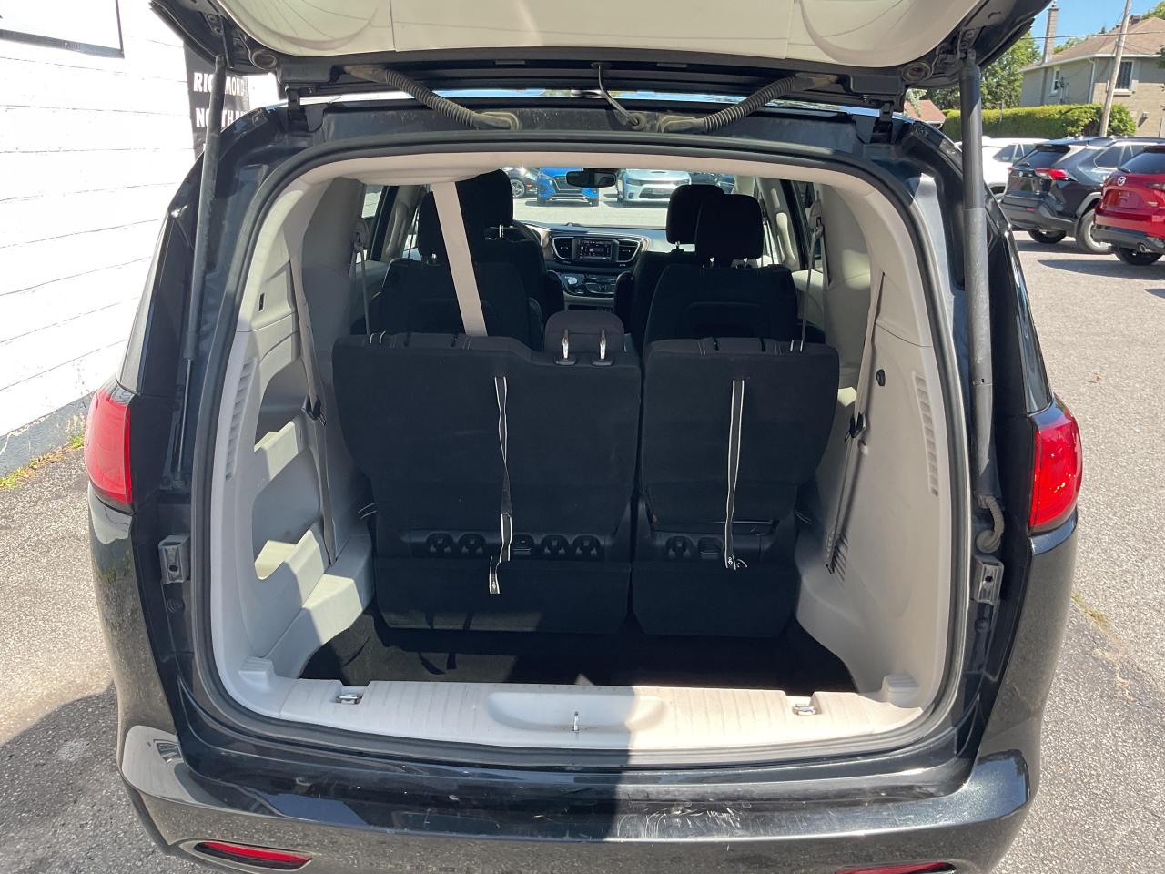 2023 Chrysler Grand Caravan SXT Front-Wheel Drive Passenger Van Photo