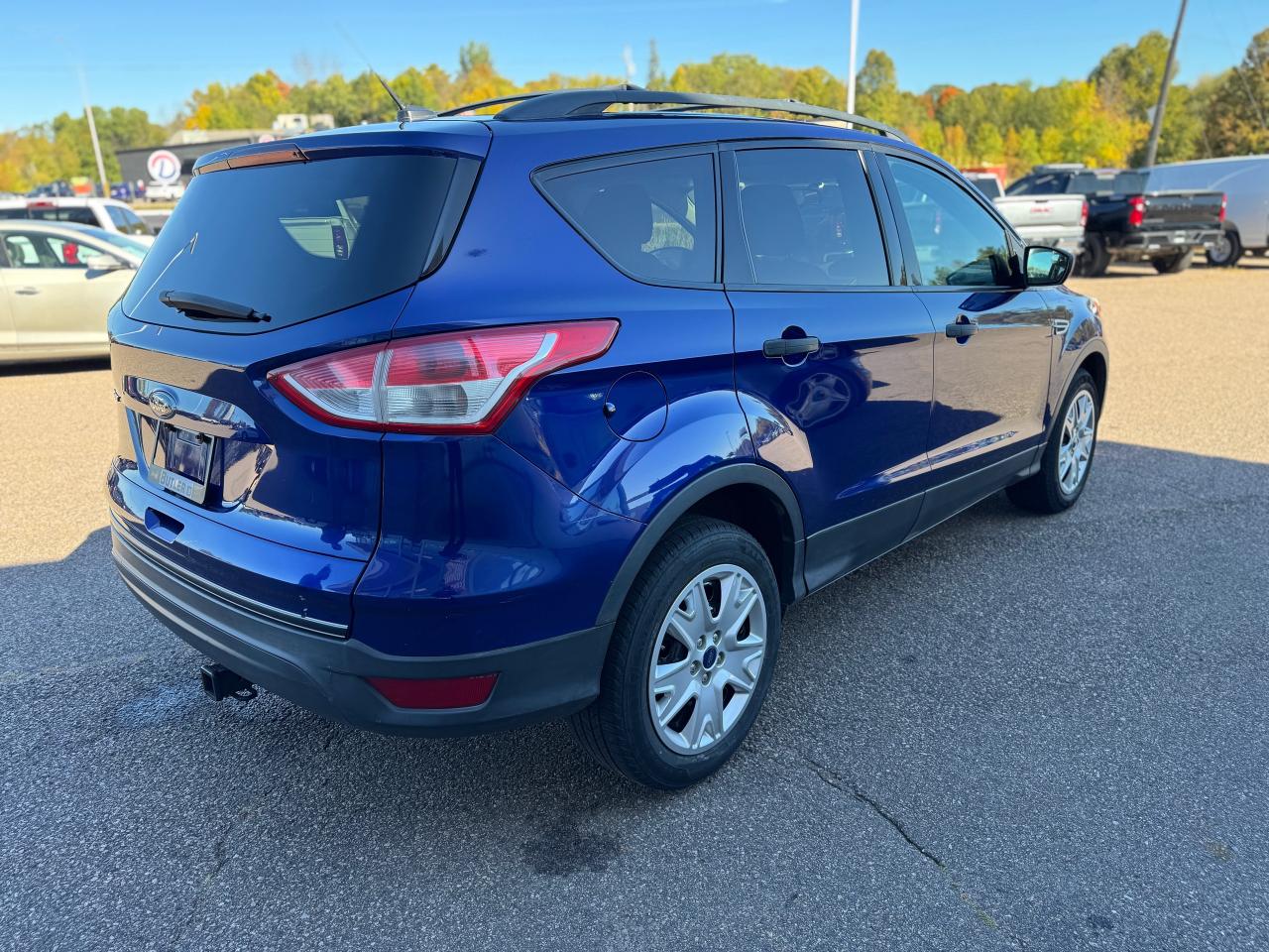 2013 Ford Escape S 4dr Front-wheel Drive Photo