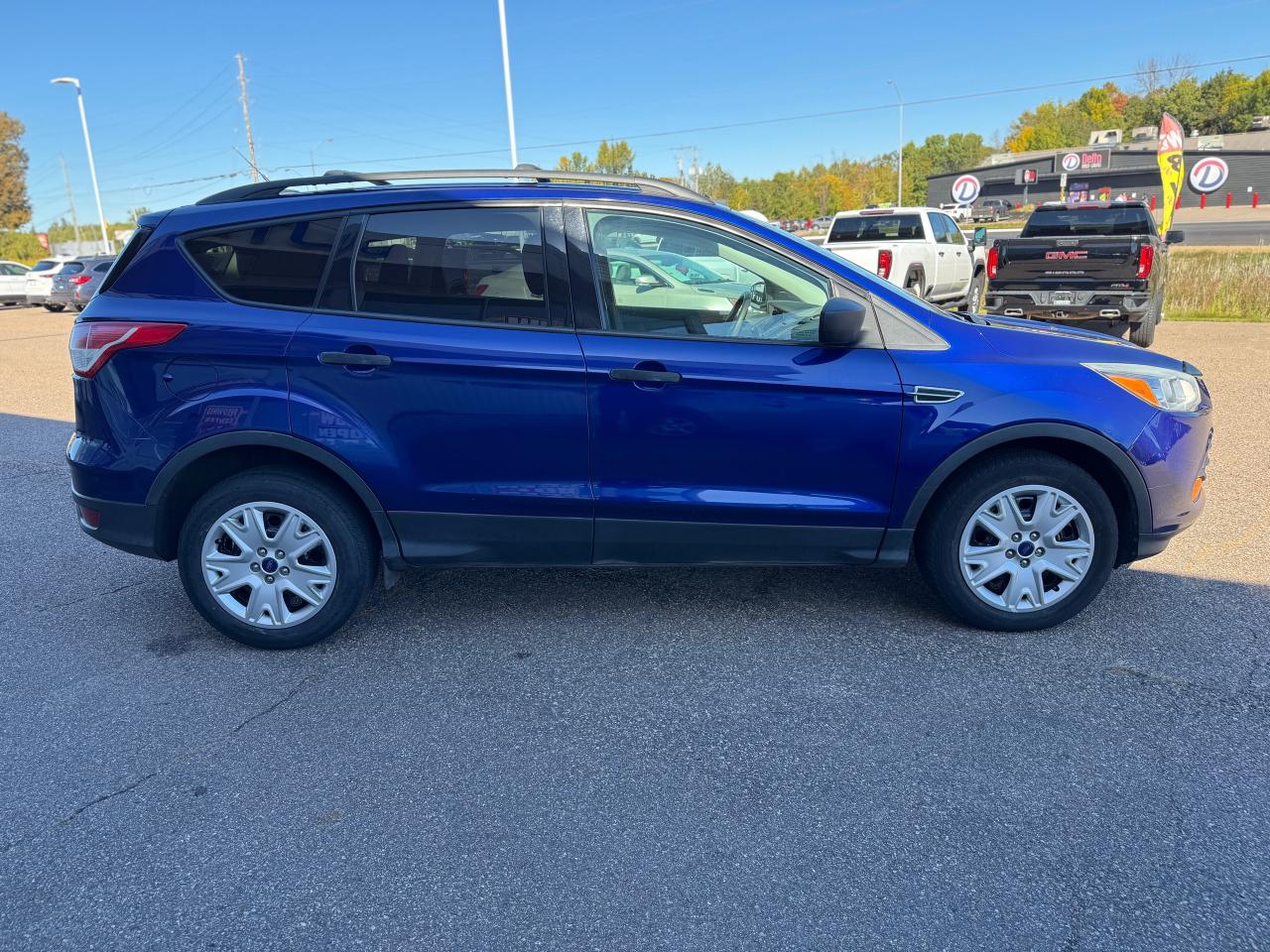 2013 Ford Escape S 4dr Front-wheel Drive Photo