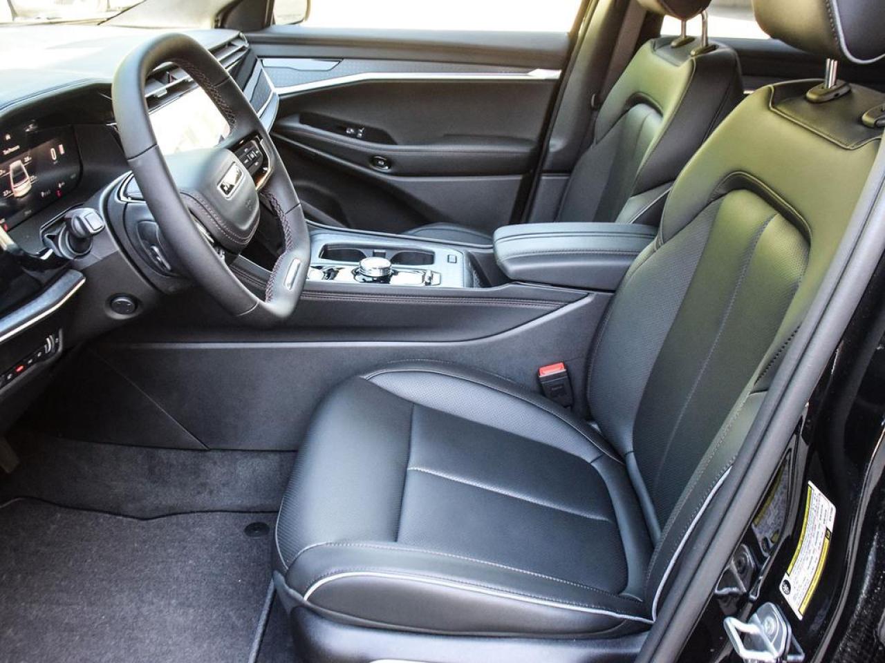 2025 Jeep Wagoneer S Base 4dr 4x4 Photo