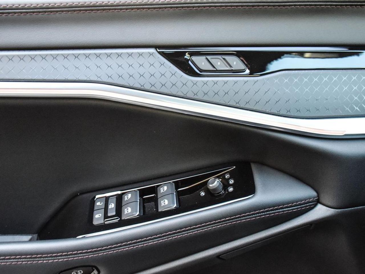 2025 Jeep Wagoneer S Base 4dr 4x4 Photo