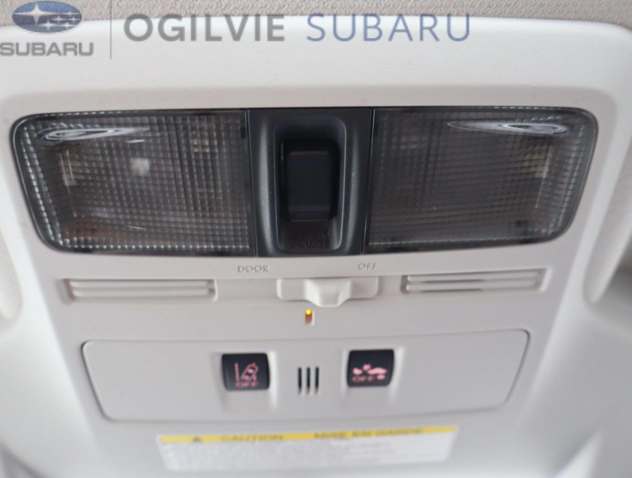 2017 Subaru Forester 2.5i Touring w/Technology Package Option (CVT) 4dr All-Wheel Drive Photo