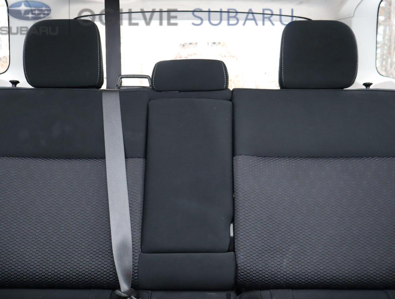 2017 Subaru Forester 2.5i Touring w/Technology Package Option (CVT) 4dr All-Wheel Drive Photo