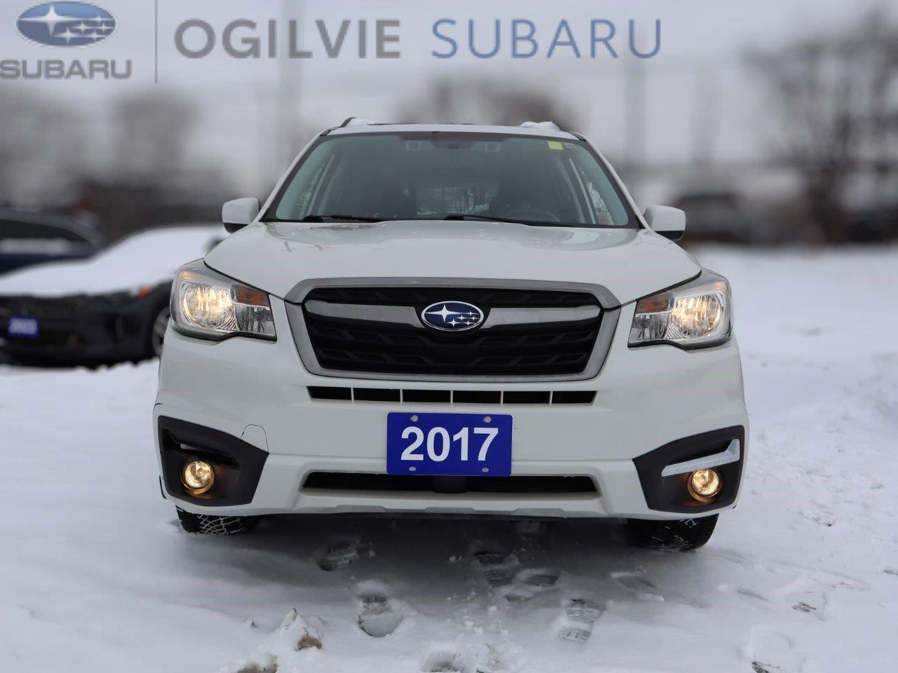 2017 Subaru Forester 2.5i Touring w/Technology Package Option (CVT) 4dr All-Wheel Drive Photo