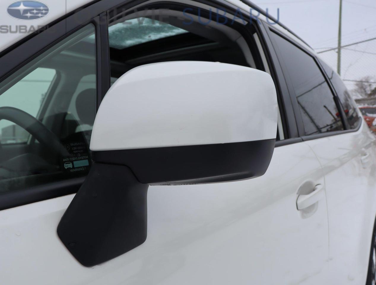 2017 Subaru Forester 2.5i Touring w/Technology Package Option (CVT) 4dr All-Wheel Drive Photo