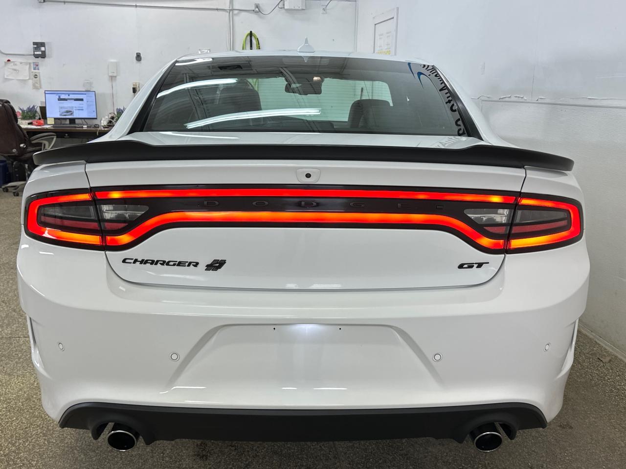 2023 Dodge Charger GT 4dr All-Wheel Drive Sedan Photo4