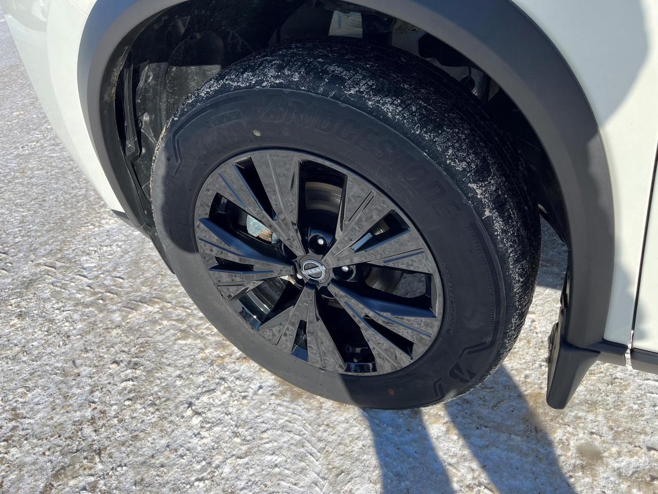 2023 Nissan Rogue SV Midnight Edition 4dr All-Wheel Drive Sport Utility Photo