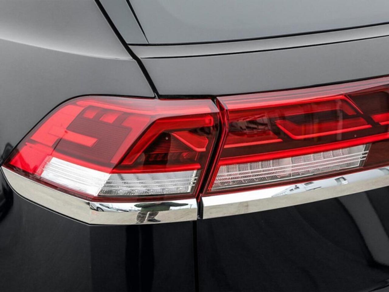 2026 Volkswagen Atlas Cross Sport Highline Photo