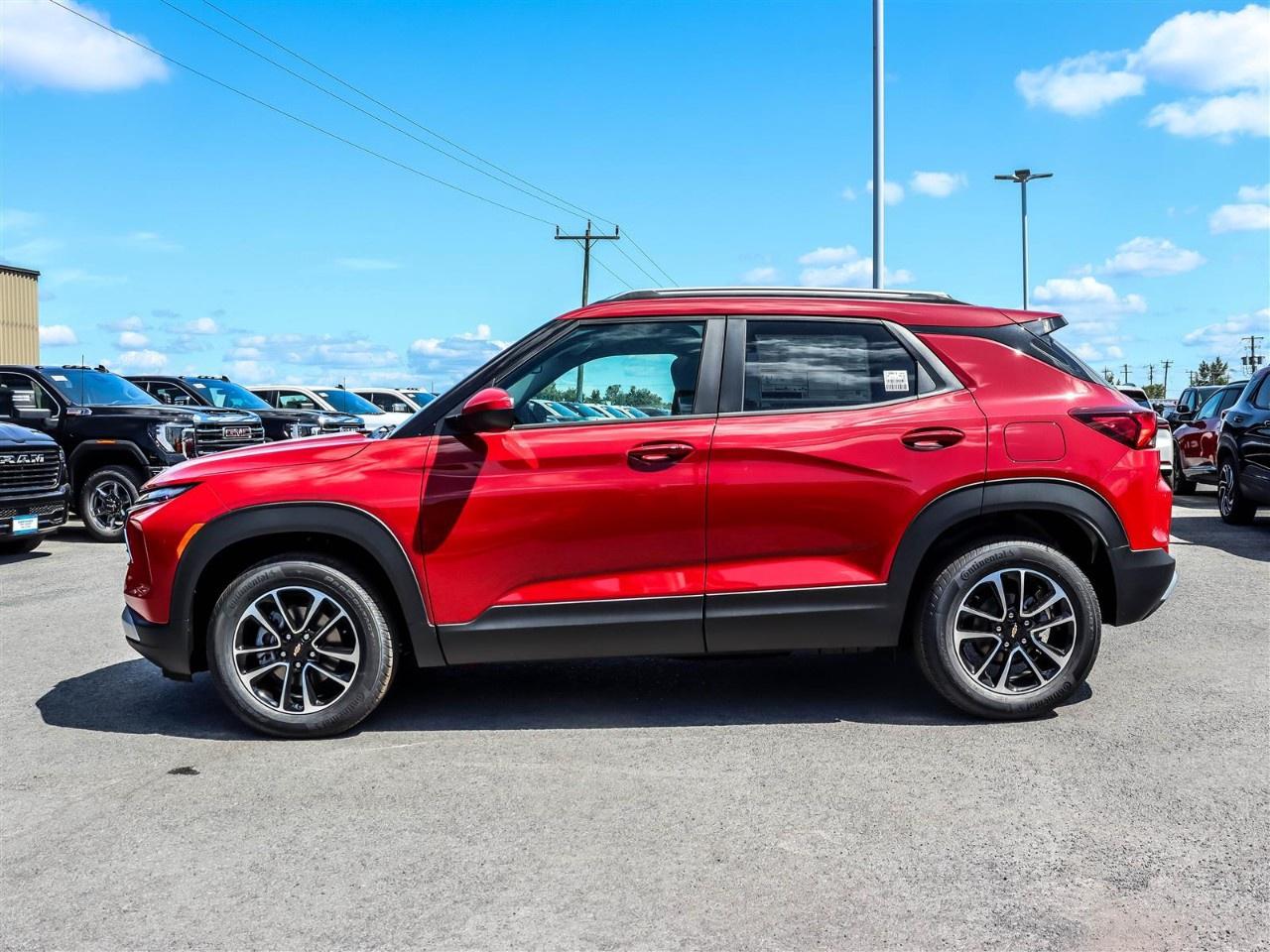 2026 Chevrolet TrailBlazer AWD 4dr LT Photo2