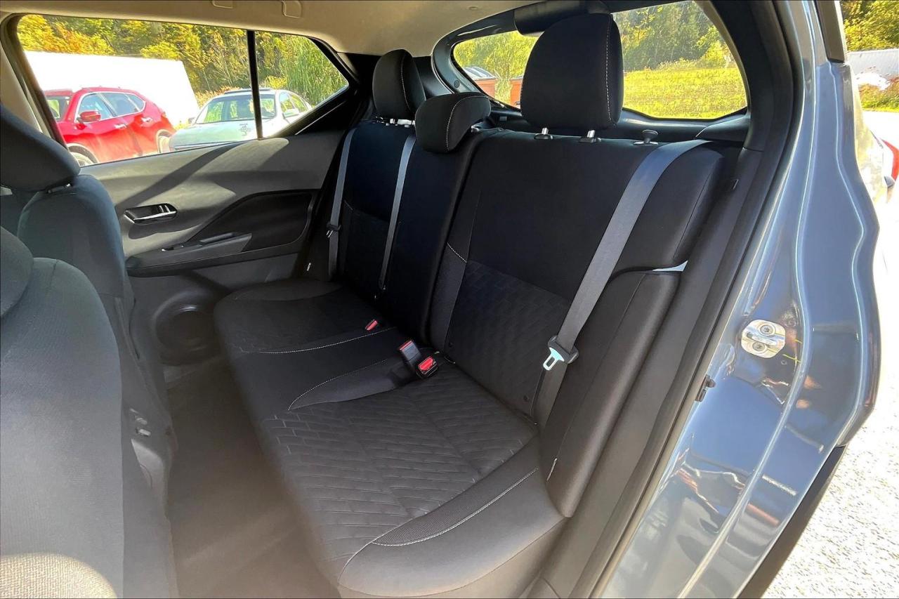 2025 Nissan Kicks Play SV 4dr Front-Wheel Drive Photo