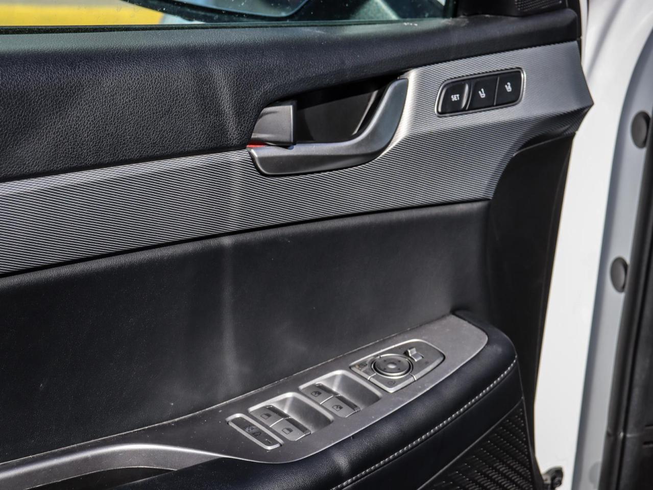 2020 Hyundai PALISADE Luxury 7 Passenger 4dr All-Wheel Drive Photo