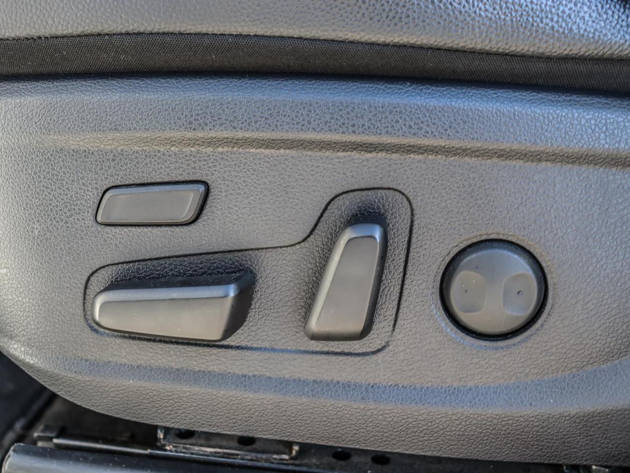 2020 Hyundai PALISADE Luxury 7 Passenger 4dr All-Wheel Drive Photo