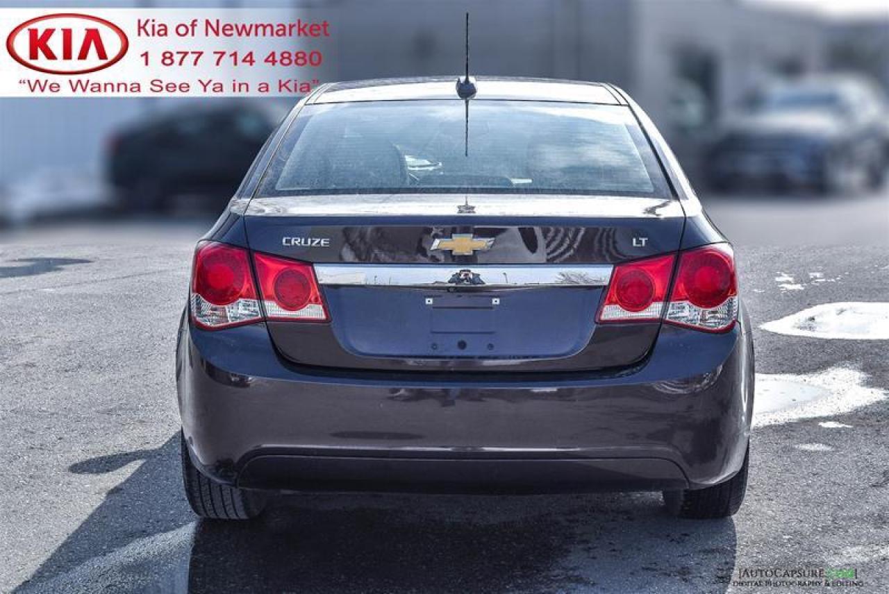 2015 Chevrolet Cruze LT 2LT 4dr Sedan Photo