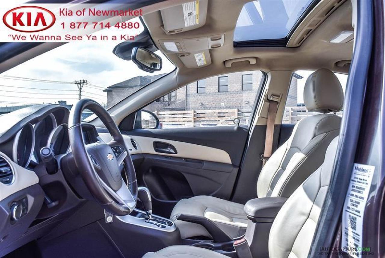 2015 Chevrolet Cruze LT 2LT 4dr Sedan Photo