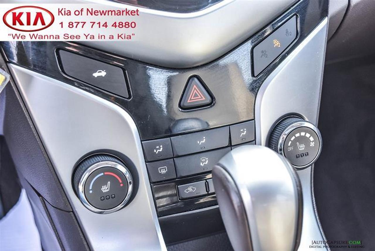 2015 Chevrolet Cruze LT 2LT 4dr Sedan Photo