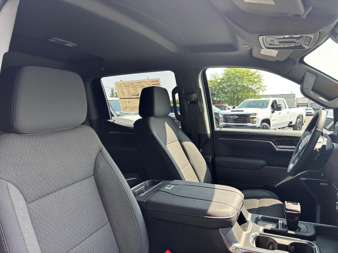 2026 GMC Sierra 1500 Crew Cab Standard Box 4-Wheel Drive Elevation Photo