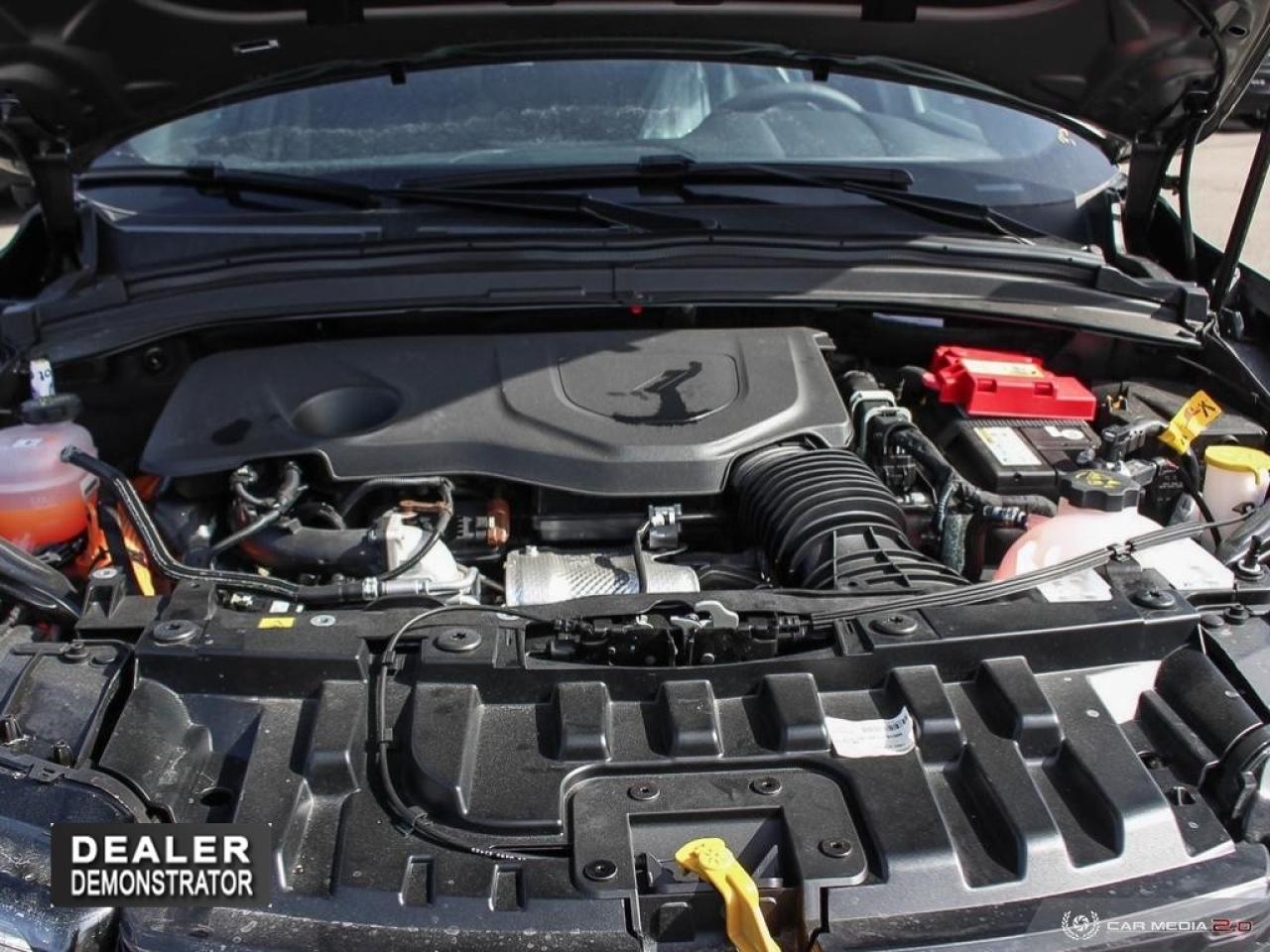 2024 Dodge Hornet PHEV R/T Plus 4dr EAWD Sport Utility Photo