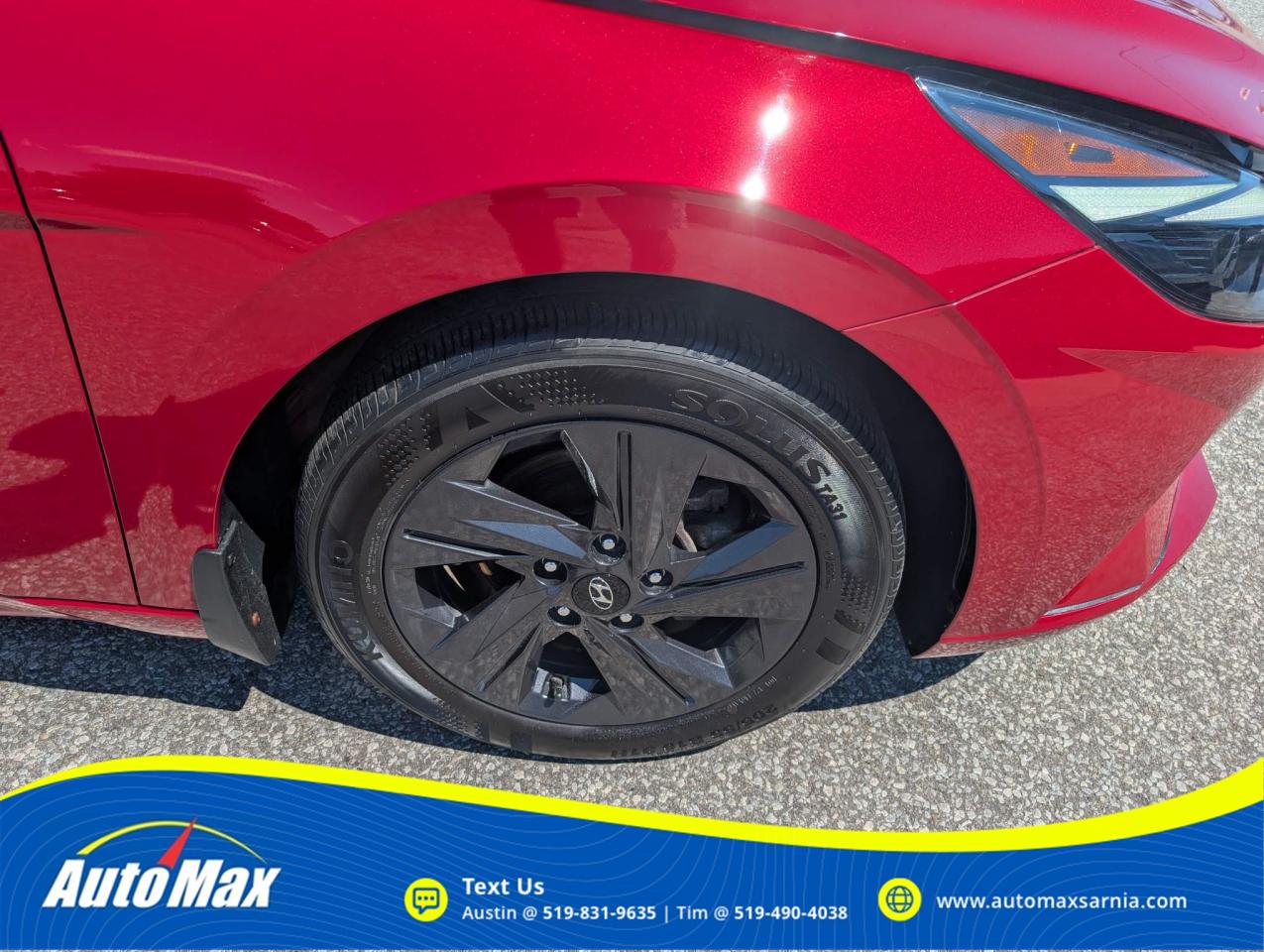 2022 Hyundai Elantra Preferred w/Sun & Tech Pkg 4dr Sedan Photo