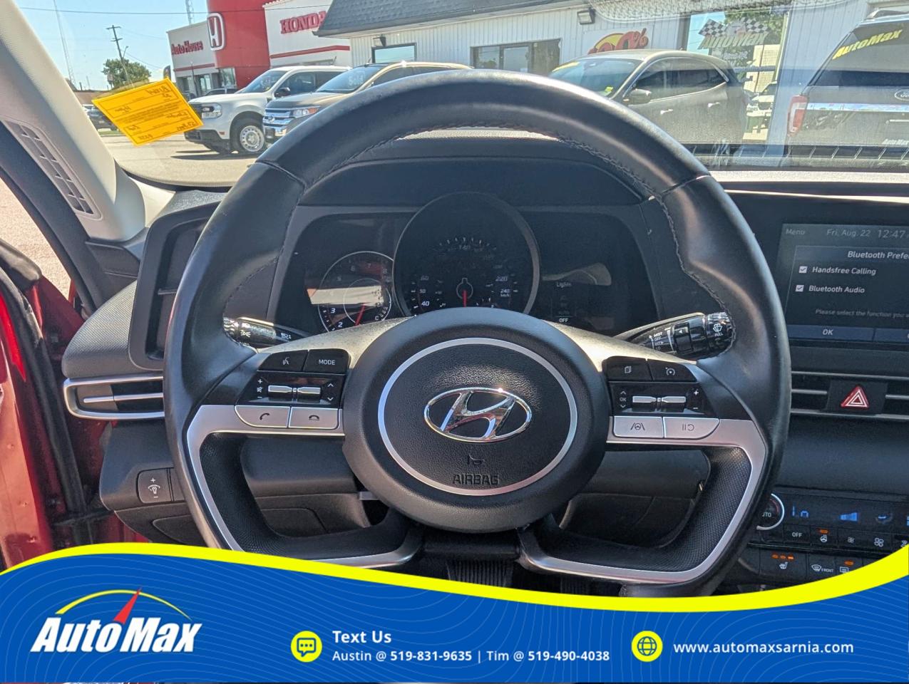 2022 Hyundai Elantra Preferred w/Sun & Tech Pkg 4dr Sedan Photo