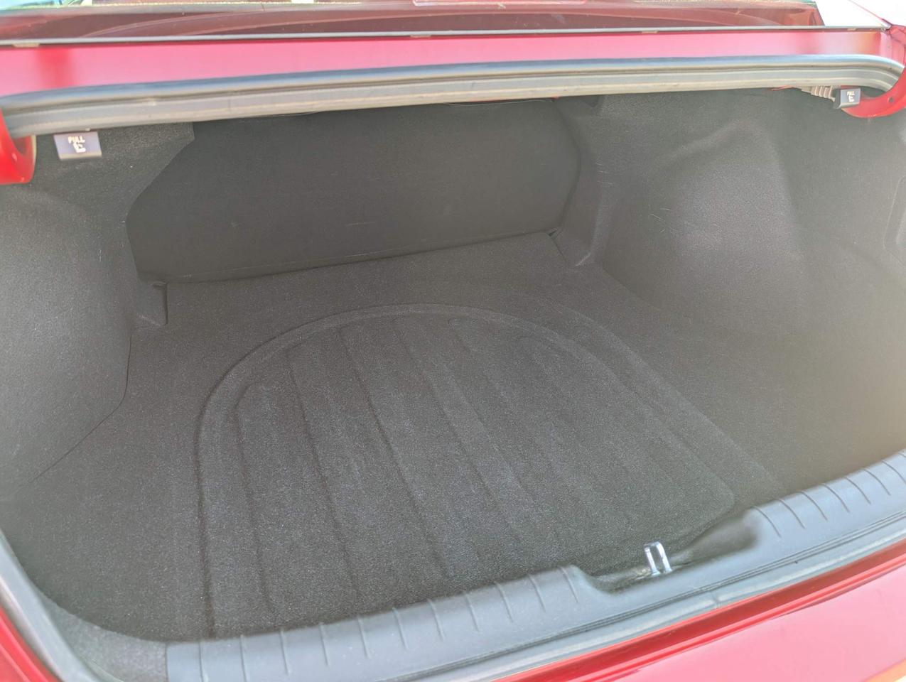 2022 Hyundai Elantra Preferred w/Sun & Tech Pkg 4dr Sedan Photo