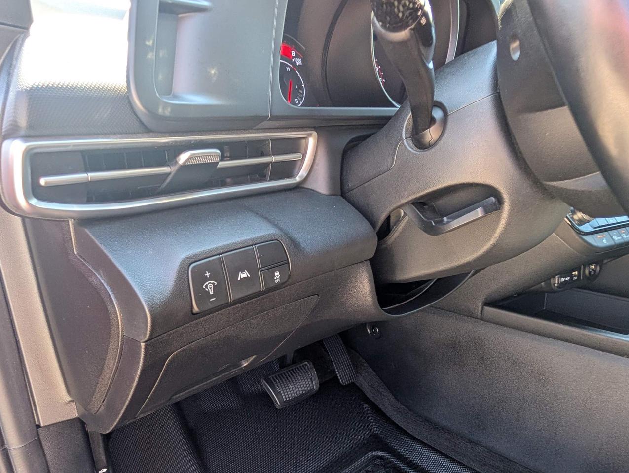 2022 Hyundai Elantra Preferred w/Sun & Tech Pkg 4dr Sedan Photo