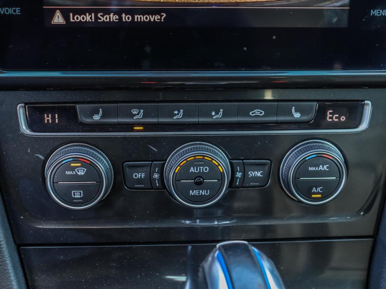 2019 Volkswagen e-Golf Comfortline 4dr Hatchback Photo