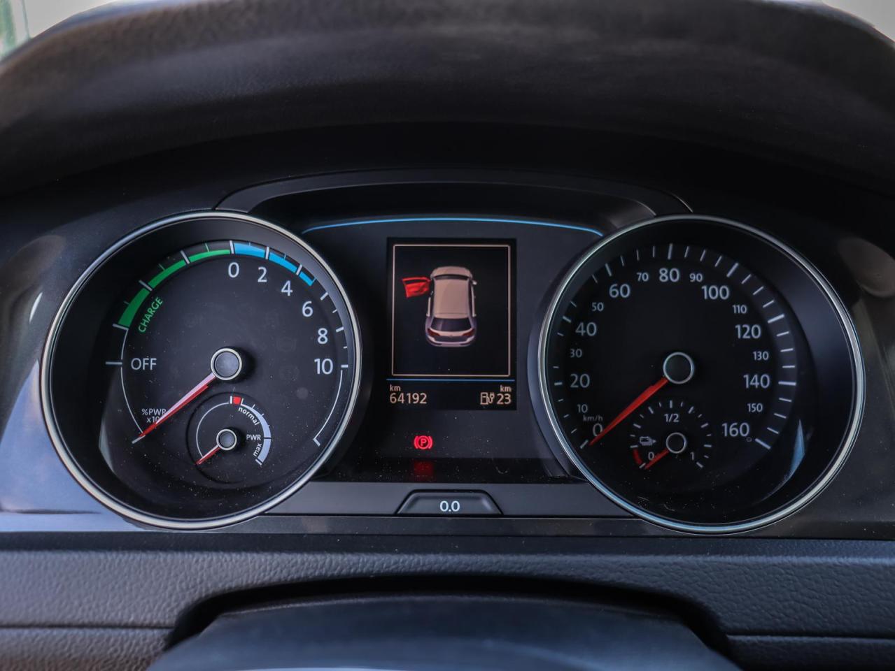 2019 Volkswagen e-Golf Comfortline 4dr Hatchback Photo