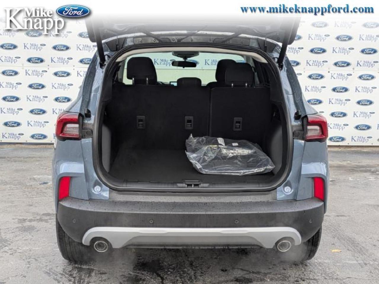 2026 Ford Escape Active AWD Photo4