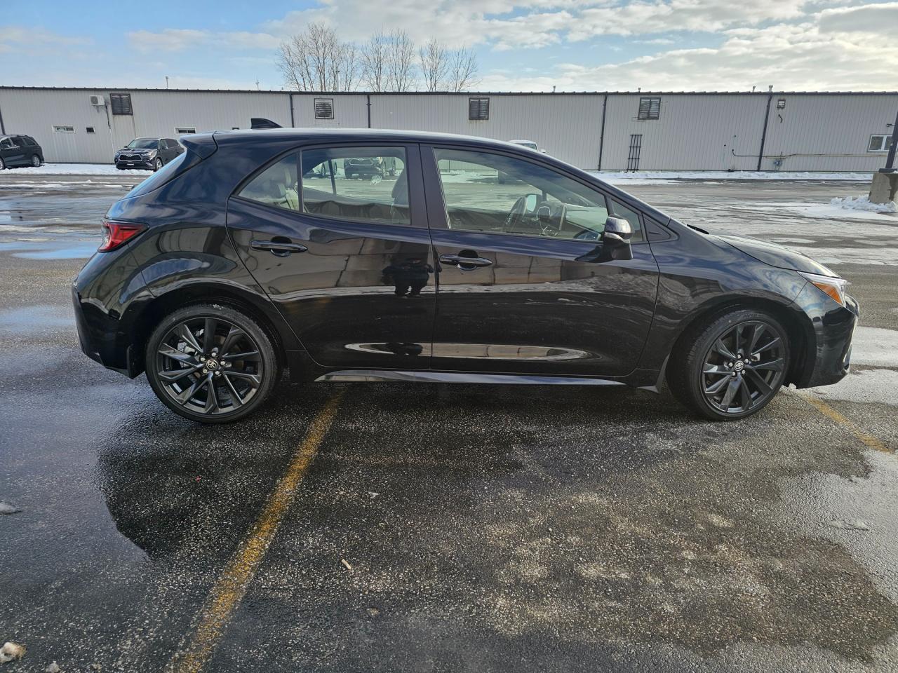 2026 Toyota Corolla Hatchback Base 5dr Photo2