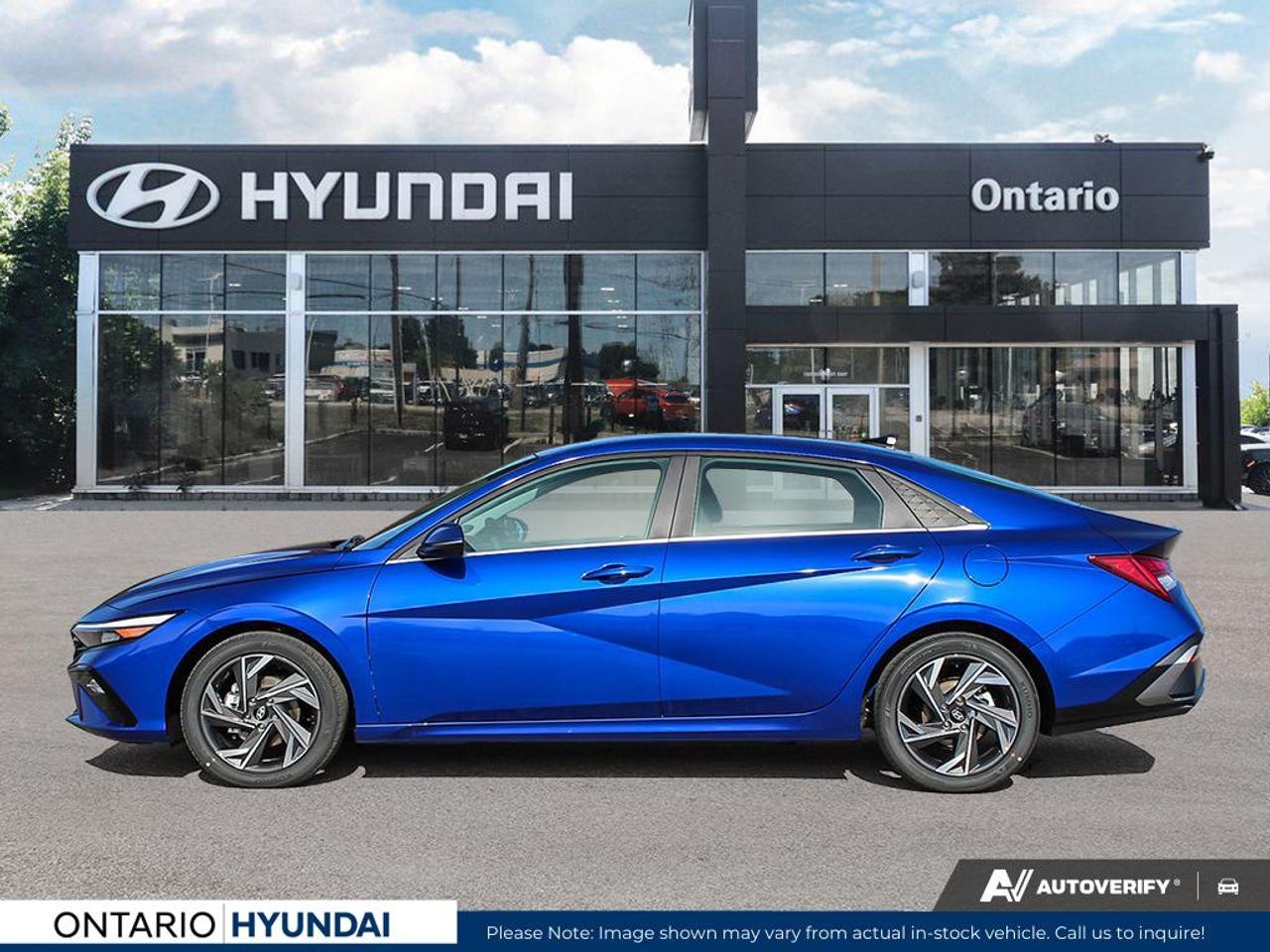 2026 Hyundai Elantra Luxury w/Two-Tone Interior 4dr Sedan Photo2