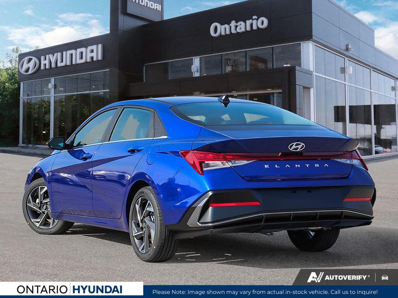 2026 Hyundai Elantra Luxury w/Two-Tone Interior 4dr Sedan Photo3