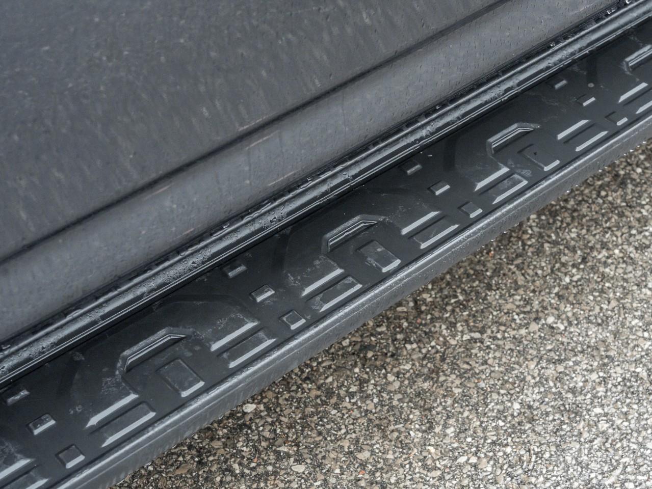 2023 Toyota 4Runner Base 4dr 4x4 Photo