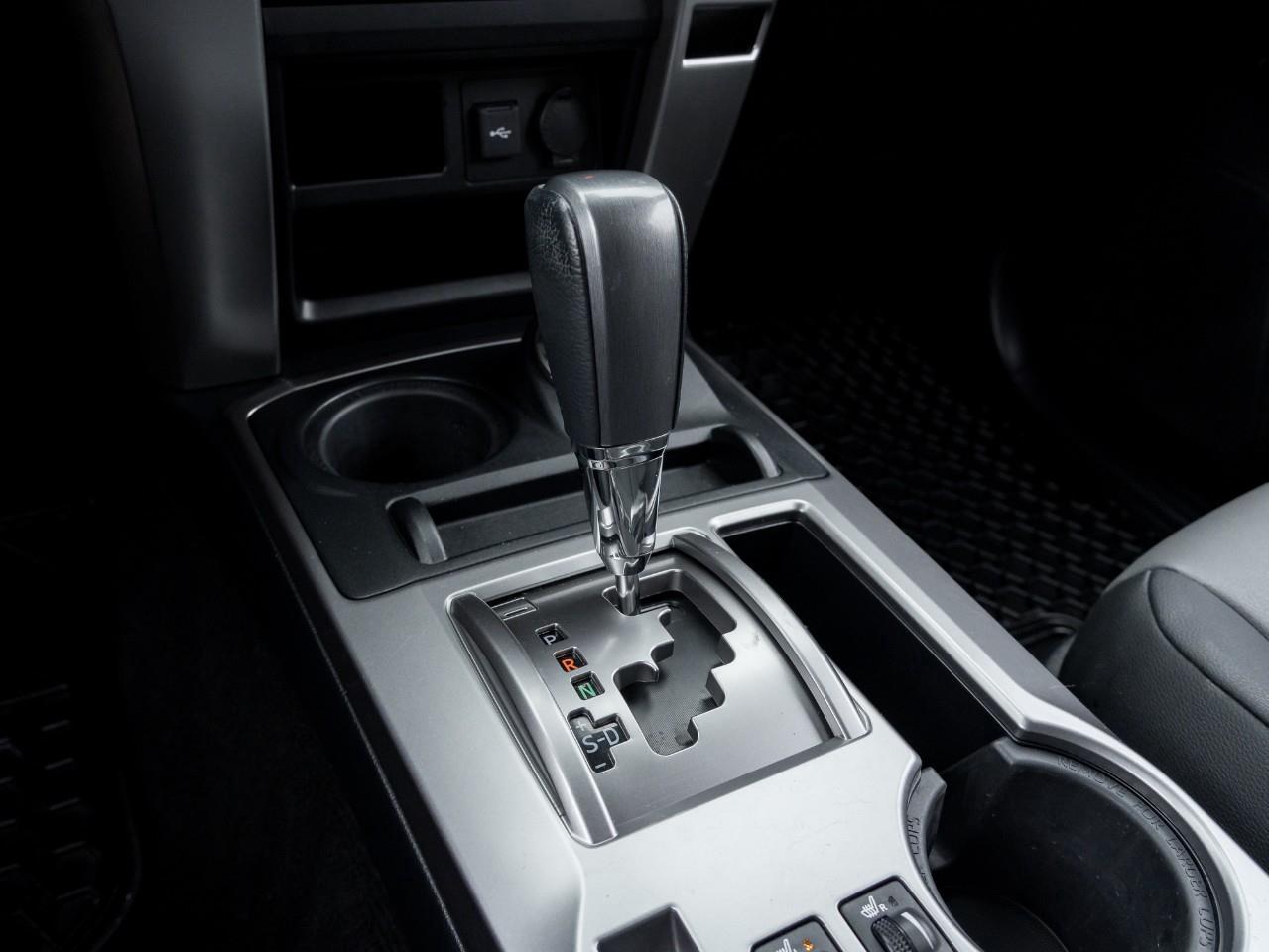 2023 Toyota 4Runner Base 4dr 4x4 Photo