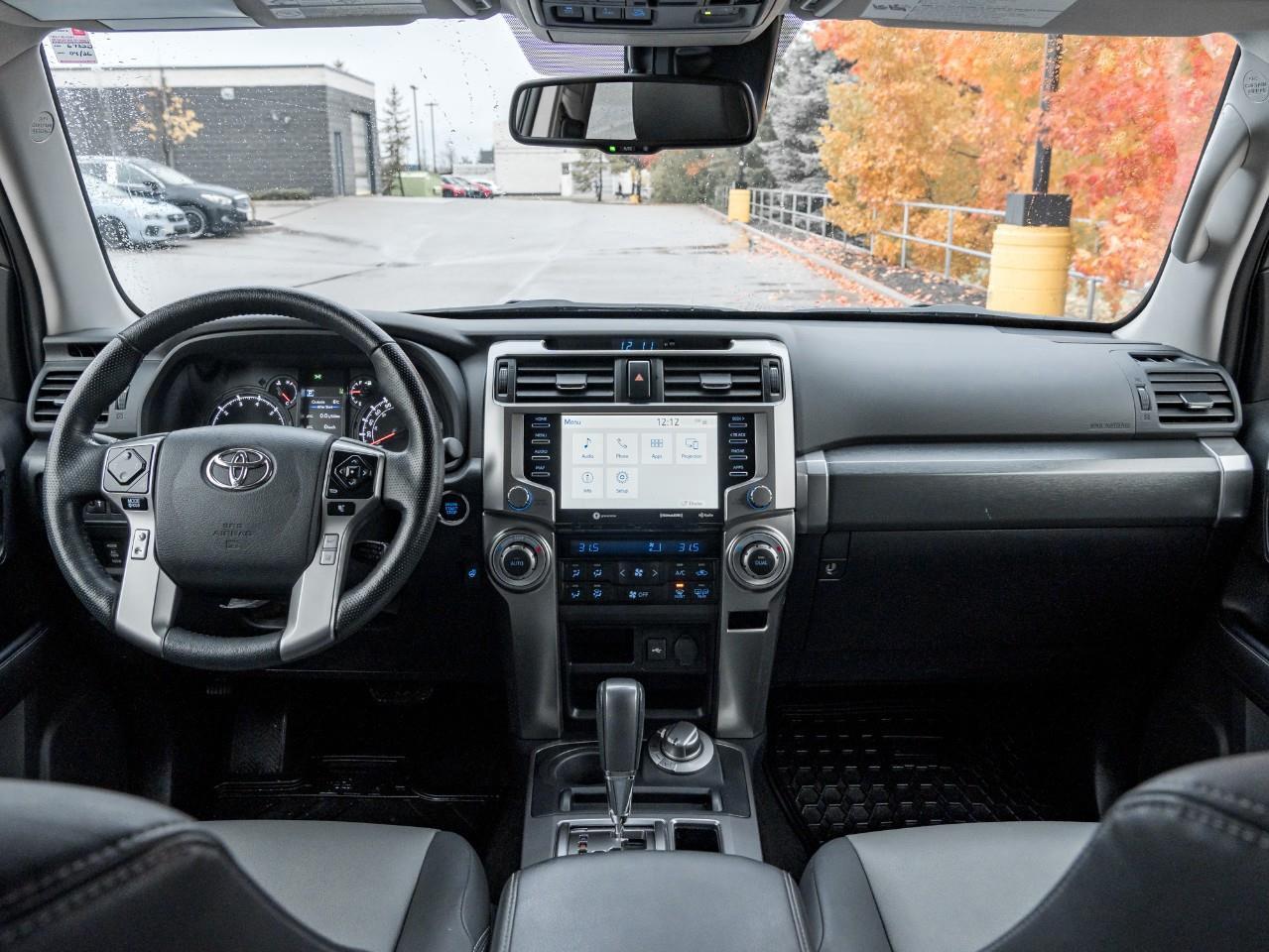 2023 Toyota 4Runner Base 4dr 4x4 Photo