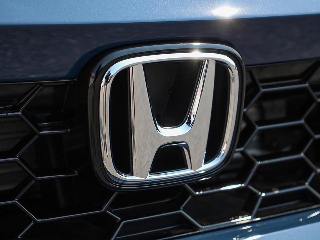 2025 Honda Civic Hybrid Sport Touring 4dr Sedan Photo